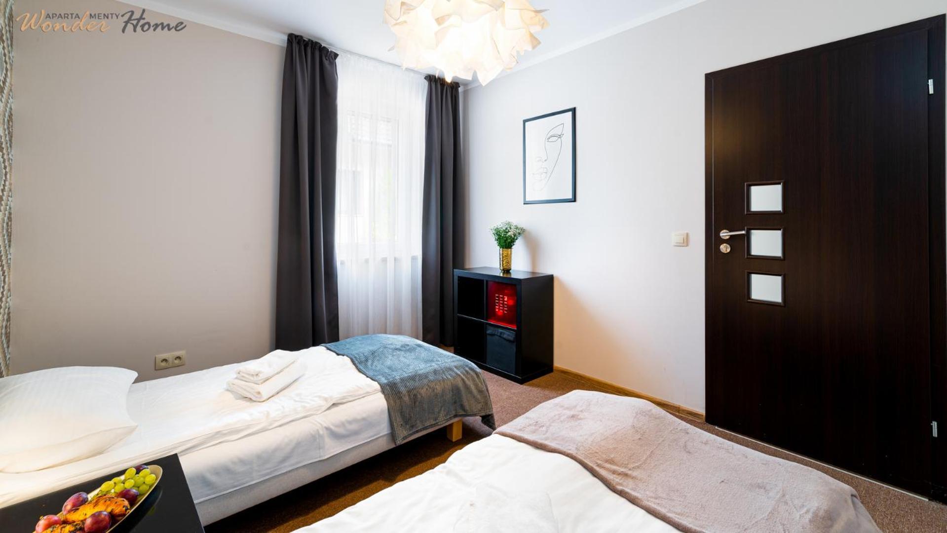 Apartamenty Czerwony Dworek - Duzy Teren Zielony, Plac Zabaw, Miejsce Na Grilla I Staw Z Mozliwoscia Wedkowania, Boisko Myslakowice Ngoại thất bức ảnh